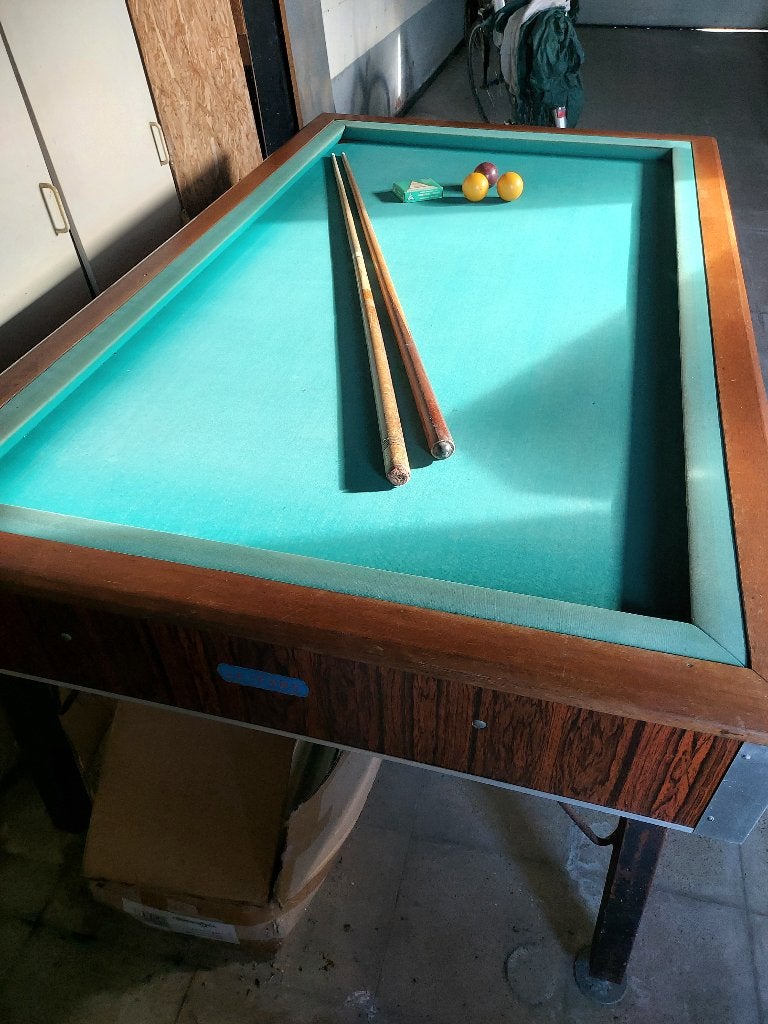 Carambol biljart, Enlèvement, Utilisé, Table de billard