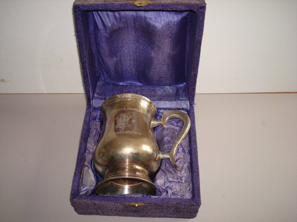 Lady Di - Chope plaqué argent 1981, Collections, Maisons royales & Noblesse, Enlèvement, Utilisé