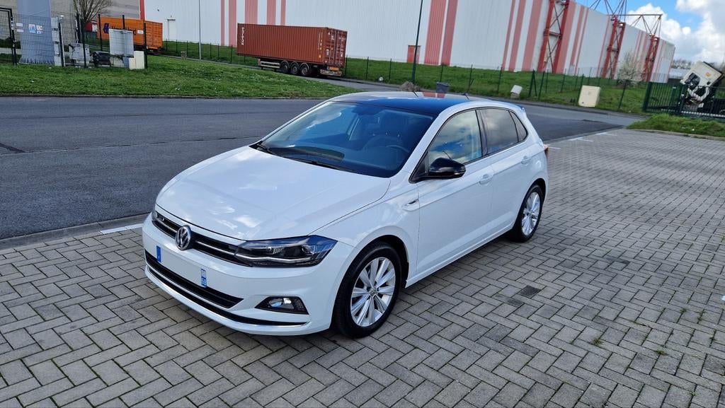 VOLKSWAGEN POLO 1.0 TSI CARAT R LINE /CARPLAY/MATRIX LED, Autos, Achat, Euro 6, Noir, 5 portes
