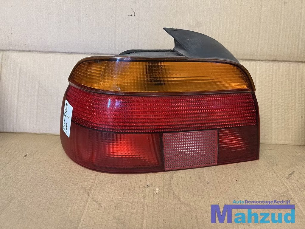 BMW 5 SERIE E39 Links achterlicht 1995-2003, Auto-onderdelen, Petuelring 130
80788  Munich, DE, Gebruikt, Info@bmw.de, BMW