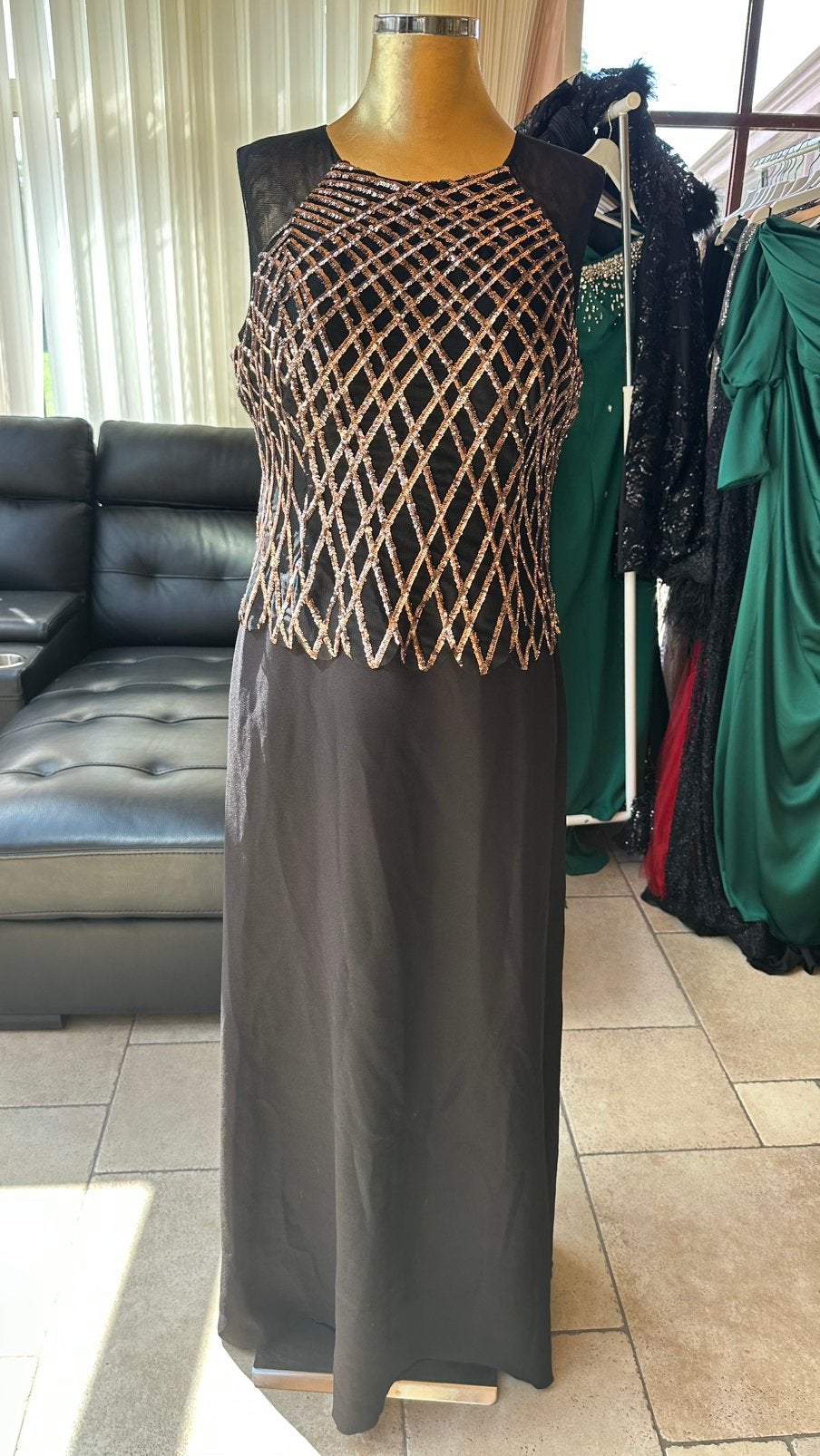 Robe de soirée noir/doré, Enlèvement, Comme neuf, Doré