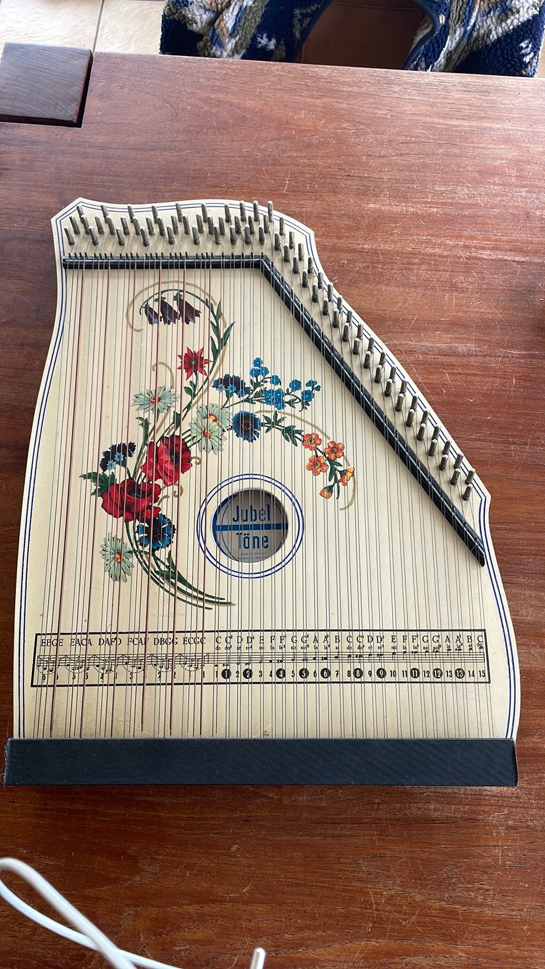 Vintage jubel tone akkoord citer, Ophalen, Zo goed als nieuw