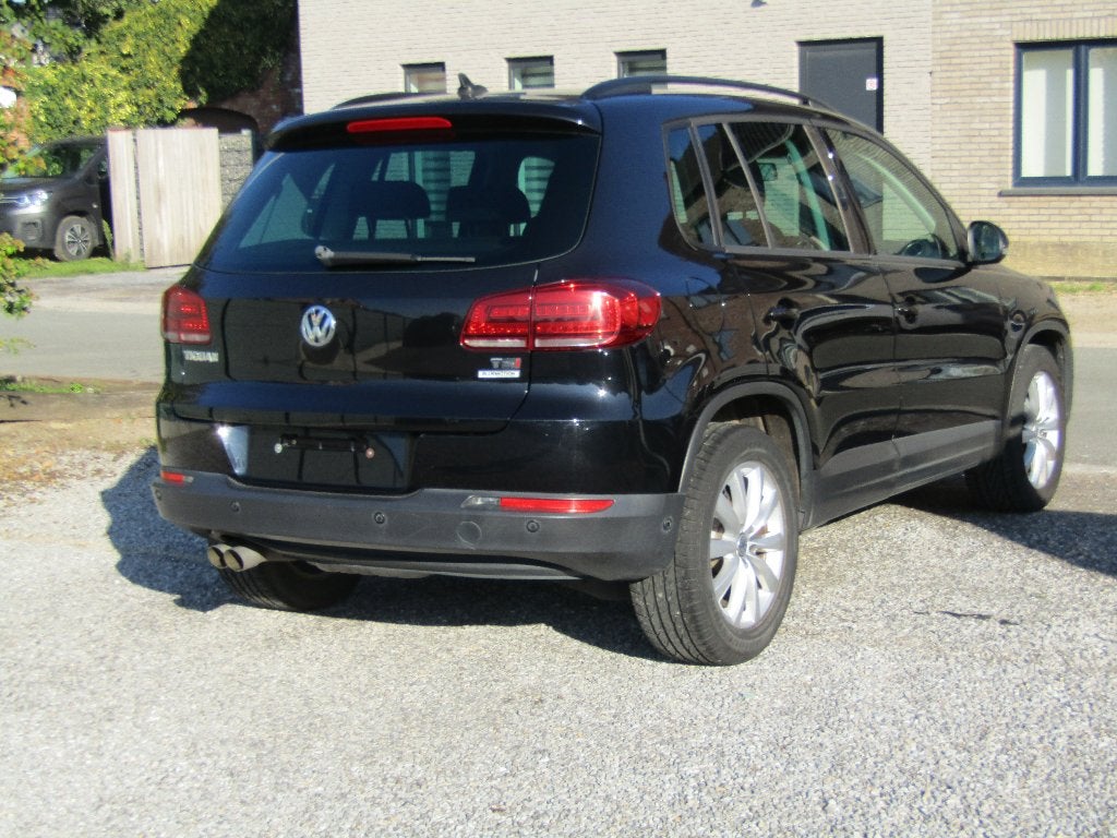 Vw Tiguan 1.4 TSI met slechts 72000km, Voorwielaandrijving, Stof, 4 cilinders, 149 g/km