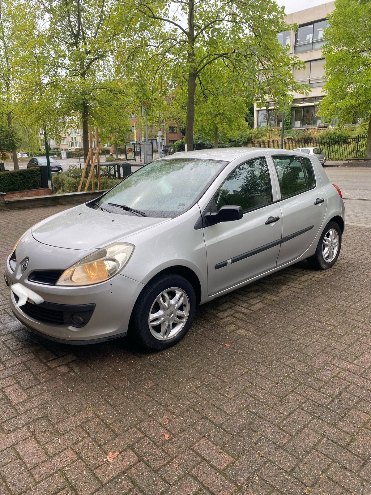 Renault Clio 1.2 Essence 2007 Climatisation Attache-remorque, Autos, Achat, Autre carrosserie, 5 portes, 5 places