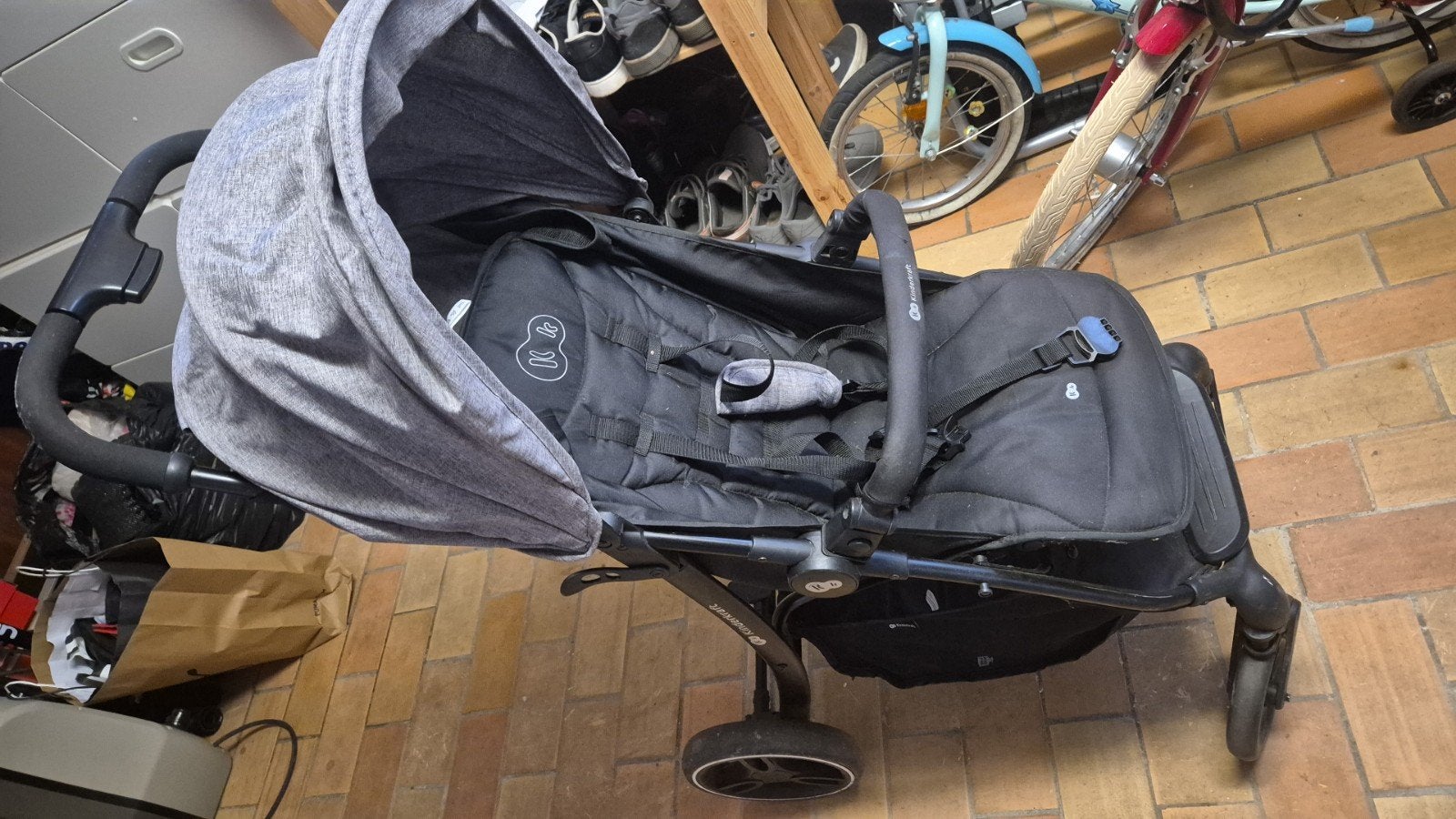 buggy van merk kinderkraft, Ophalen