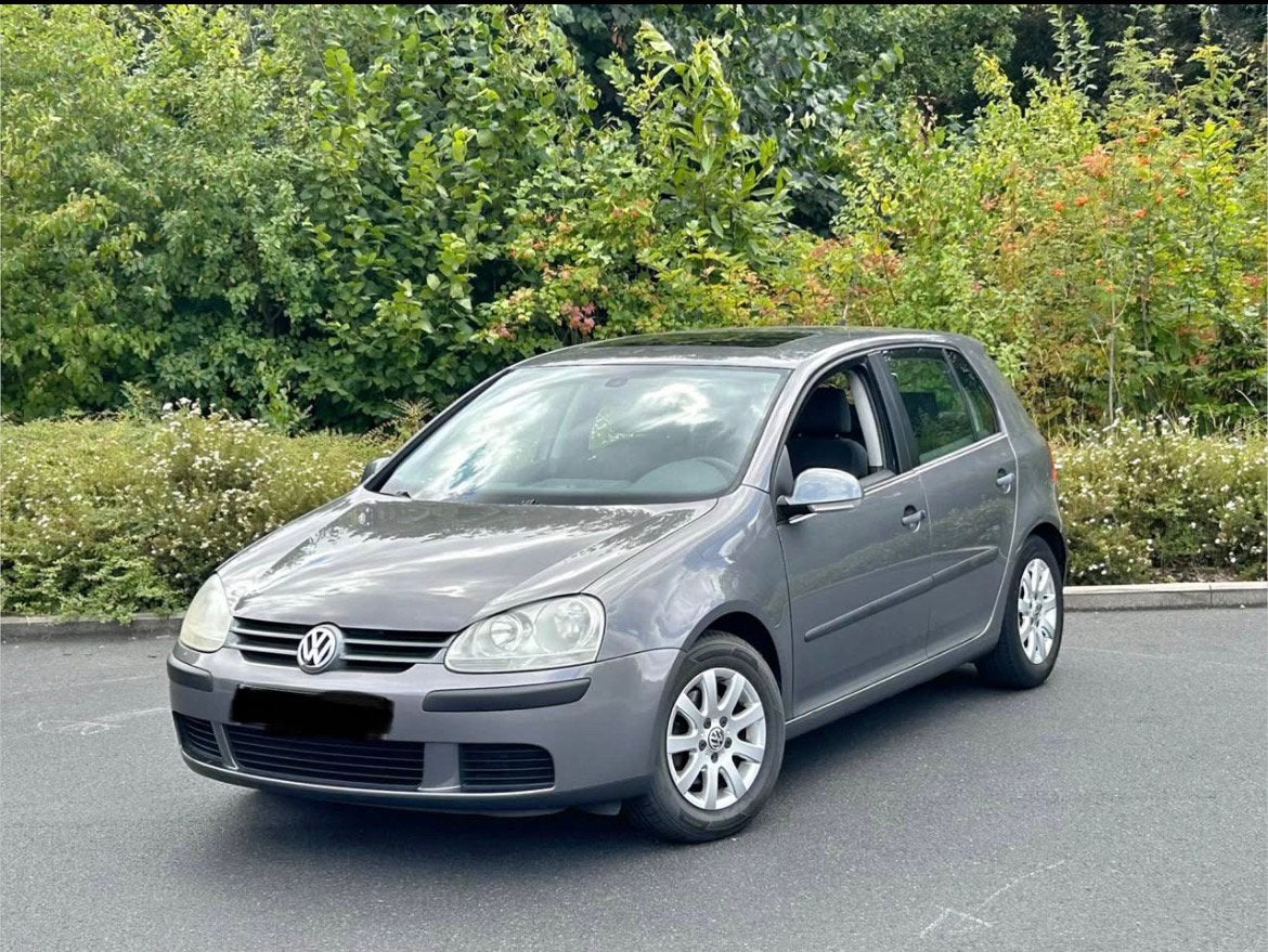 BESTE HIERBIJ VERKOOP IK MIJN PRACHTIGE: VOLKSWAGEN GOLF 5 2, Auto's, Bedrijf, Golf, Radio, Te koop