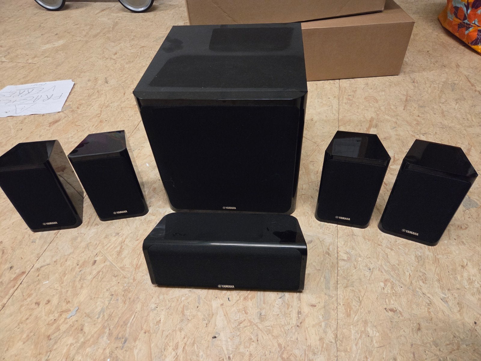 Yamaha ensemble haut parleur 5.1, Audio, Tv en Foto, Home Cinema-sets, Ophalen, Zo goed als nieuw, 5.1-systeem, Overige merken