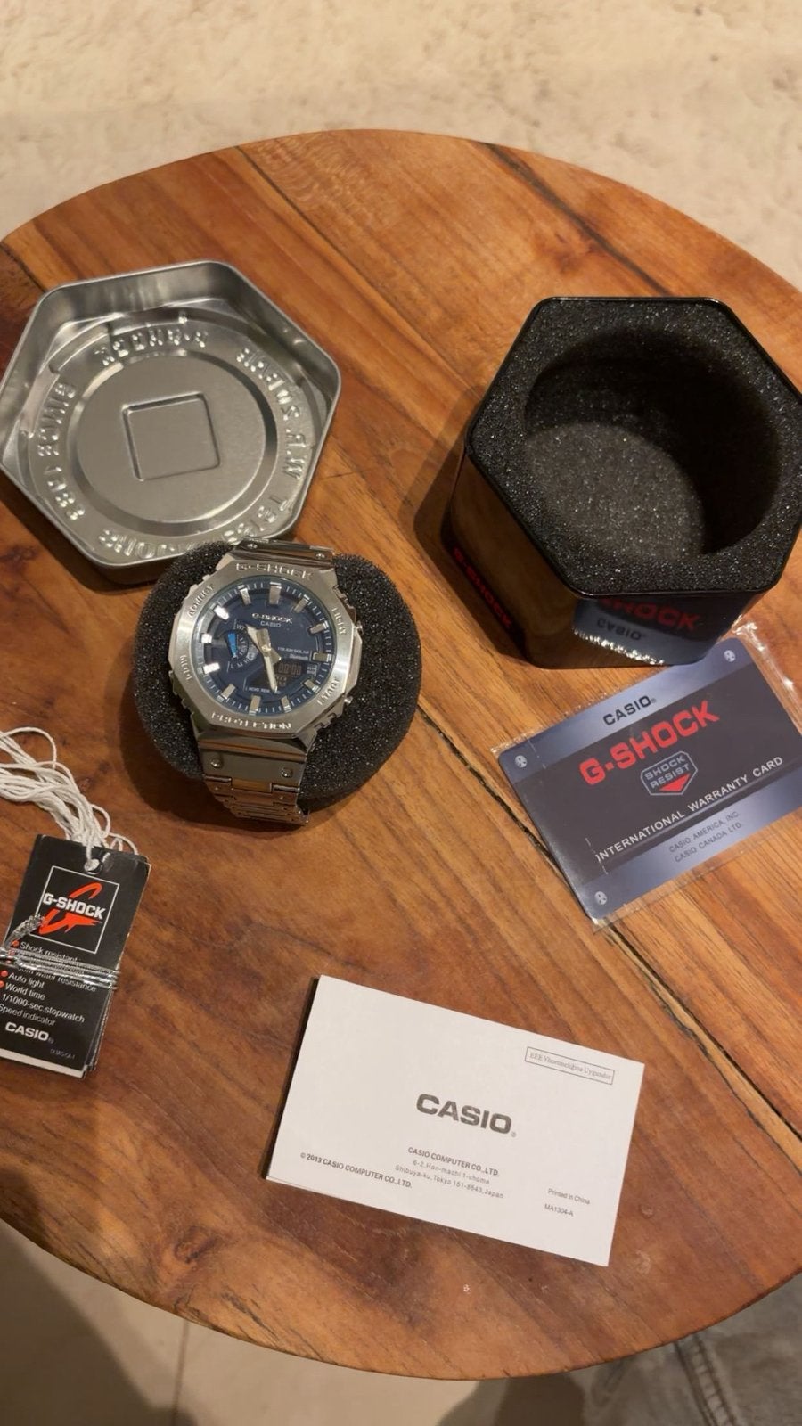 G-shock gm-2100 argente avec fond marine, Enlèvement ou Envoi, Comme neuf, Montre-bracelet, Casio