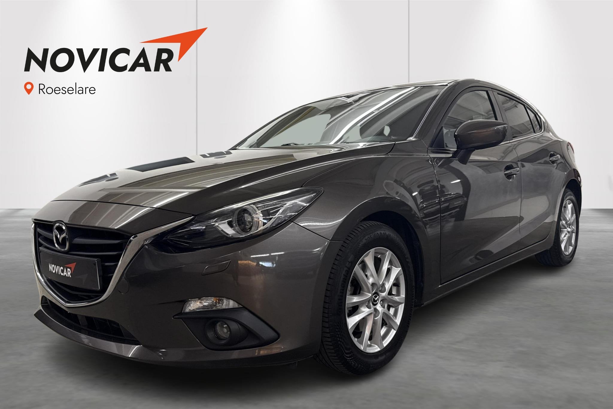 Mazda Mazda3 Hatchback 2.2 Skyactiv-D 110kW Aut. Play Editio, Stof, Gebruikt, 4 cilinders, Bruin