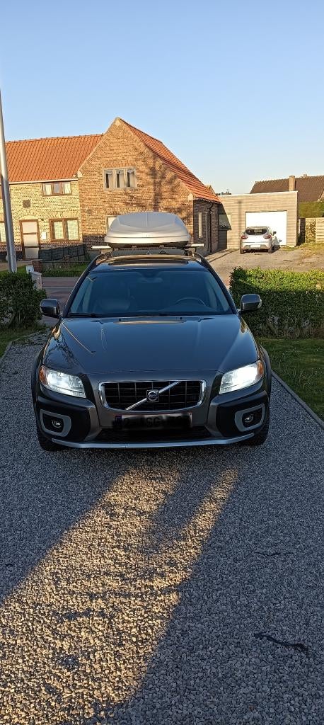 Volvo XC70, Autos, Volvo, Particulier, XC70, 4x4, ABS, Airbags, Air conditionné, Alarme, Verrouillage central, Air conditionné automatique