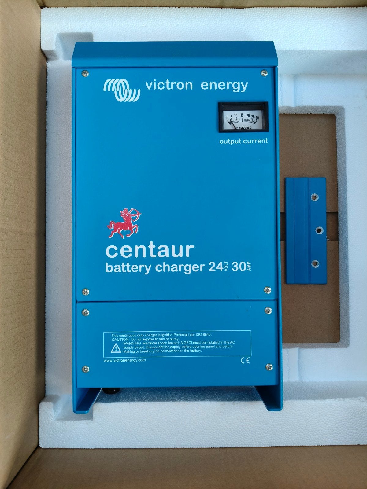 Victron centaur 24/30 acculader, Enlèvement