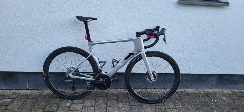 3T Strada, Fietsen en Brommers, Ophalen