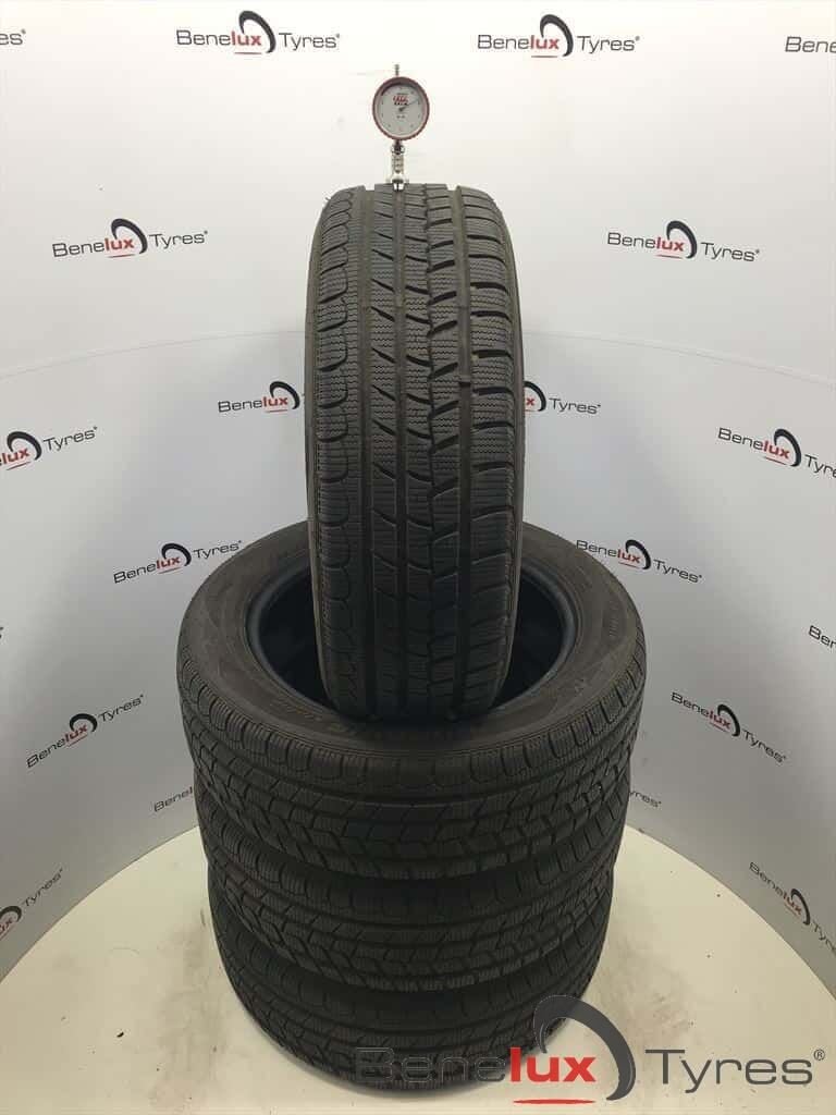 zgan 195/55R16 87T Roadstone Eurovis Al 195/55 R16 195/55/16, Autos : Pièces & Accessoires, Pneus & Jantes, Pneus hiver, -, 16 pouces