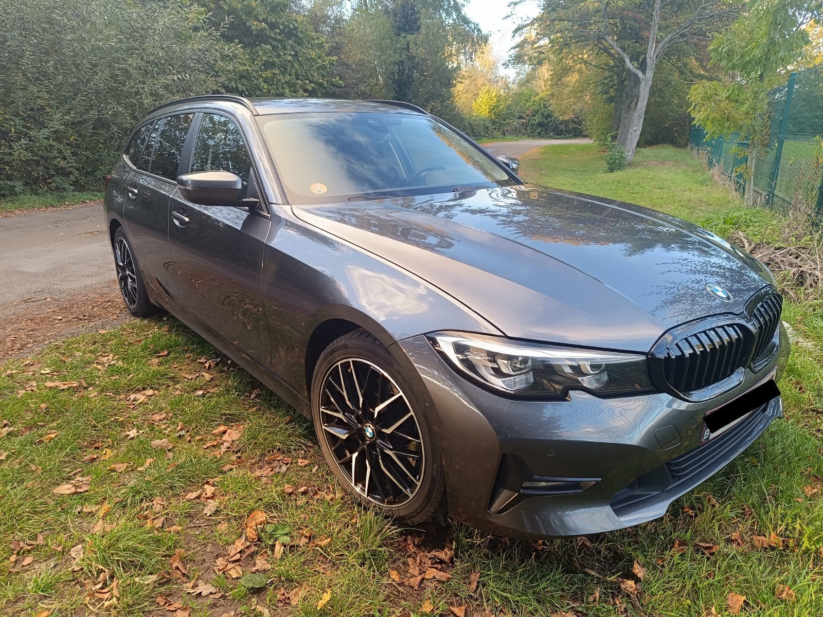 BMW 318 d touring, Autos, 100 kW, Argent ou Gris, Achat, Carnet d'entretien
