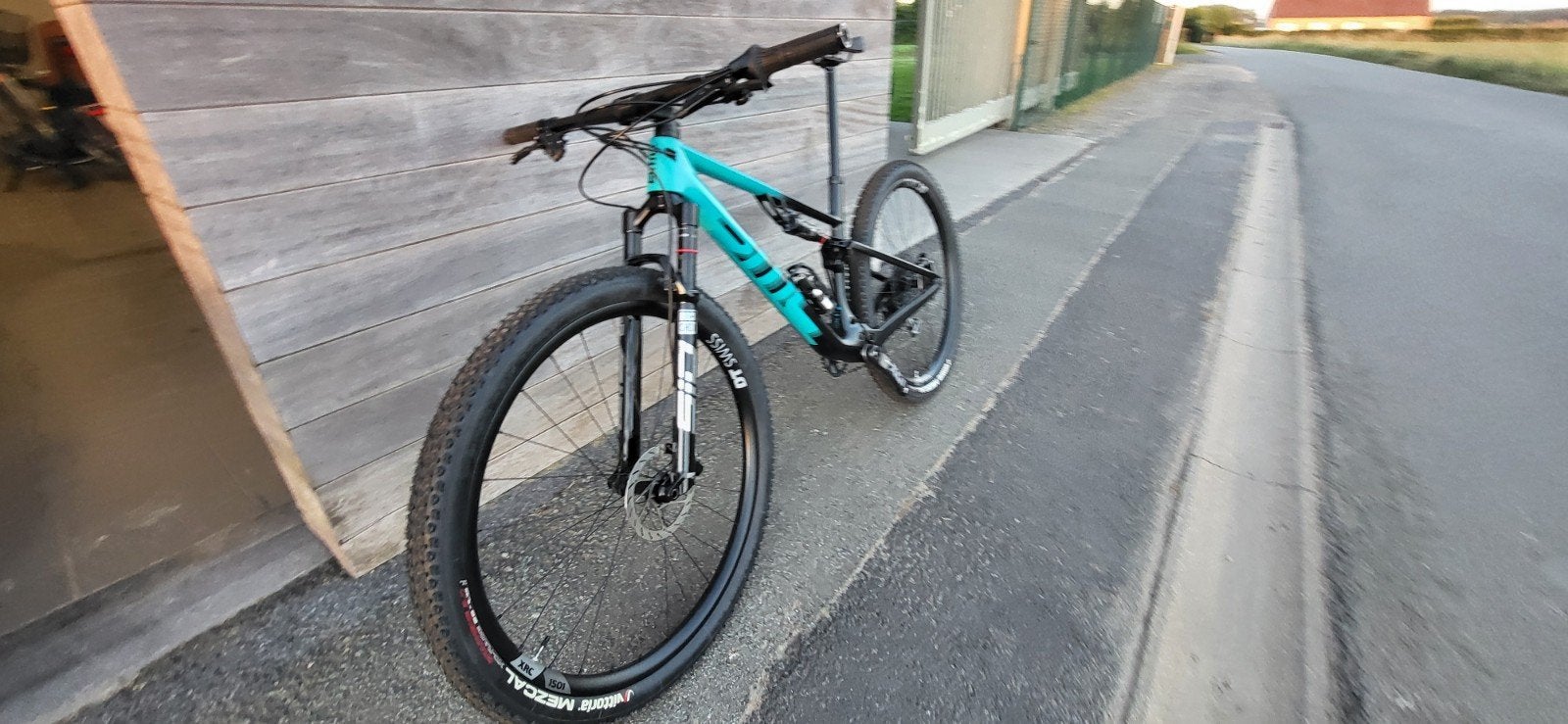 Bmc fourstroke 01 one, Fietsen en Brommers, Ophalen