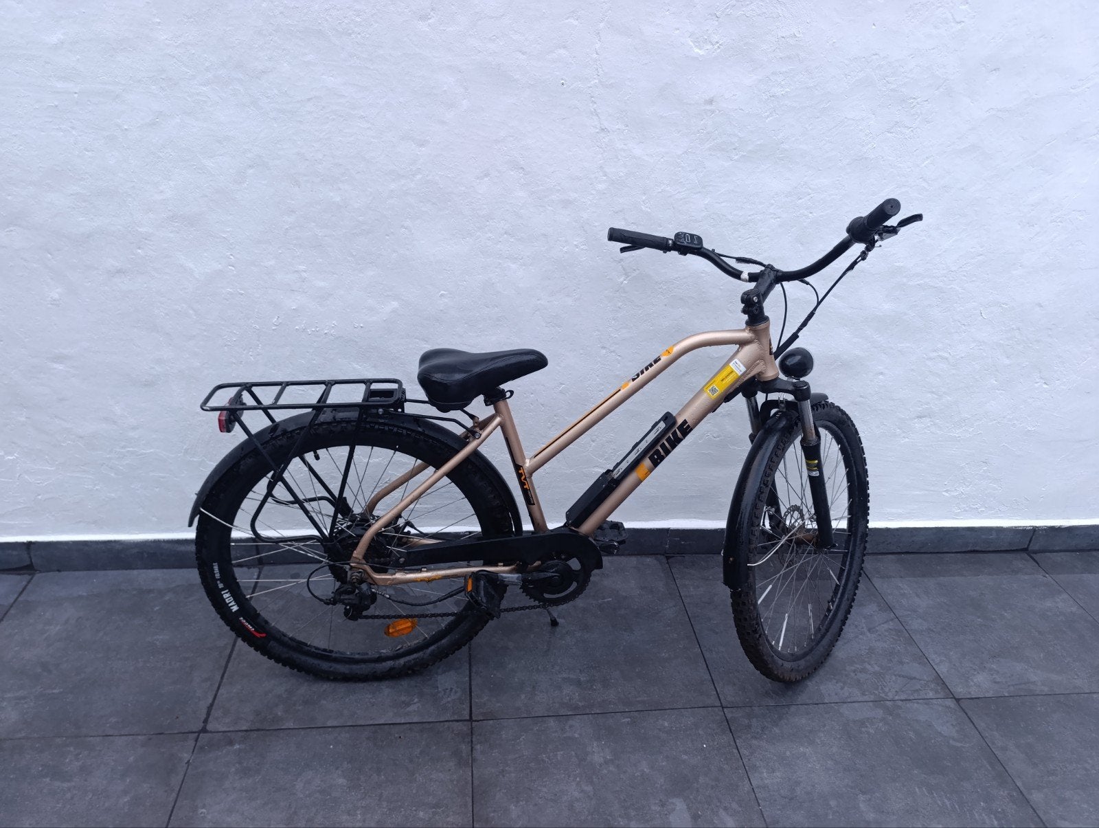 Vélo électrique TVT E-Bikes SUV – 27,5" – Bon état, Vélos & Vélomoteurs, Autres marques, 47 à 51 cm, 50 km par batterie ou plus