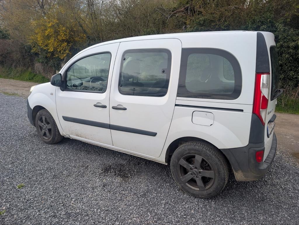 Renault Kangoo 2014 - 1.5dcie life - euro 5 - 240000, Autos, Euro 5, Achat, Noir, 5 portes