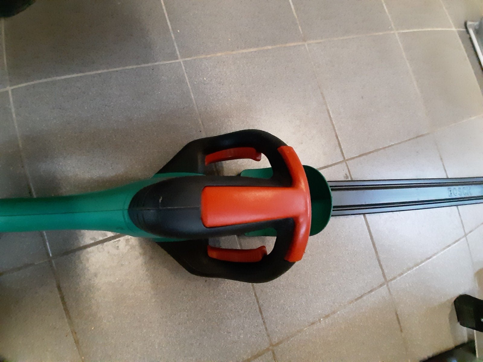 Taille-haie électrique Bosch AHS 6000-PRO-T, Enlèvement, Utilisé, Électrique, Bosch