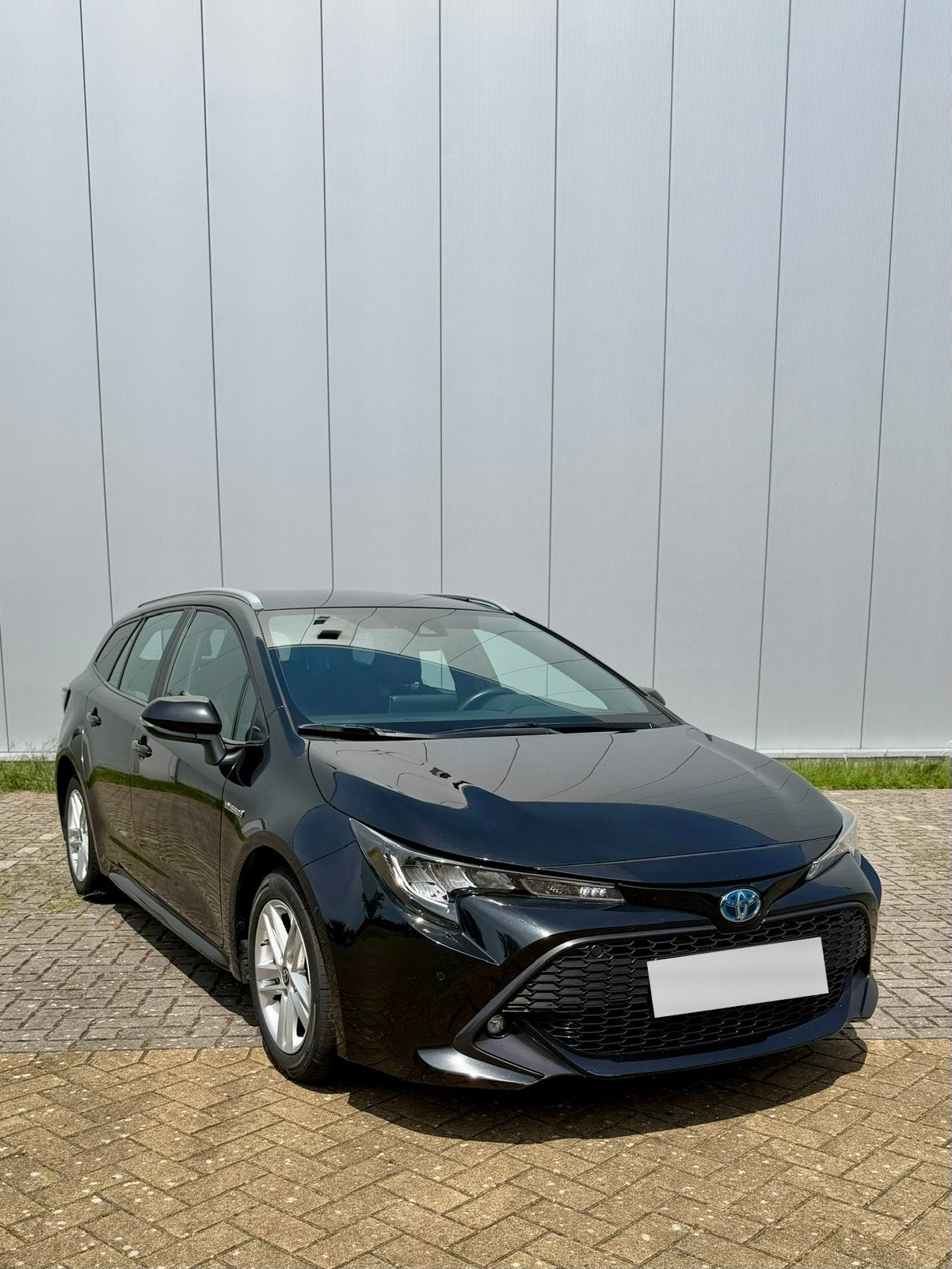 Toyota Corolla hybride, Autos, Toyota, Entreprise, Achat, Corolla, Caméra de recul, Phares directionnels, Régulateur de distance