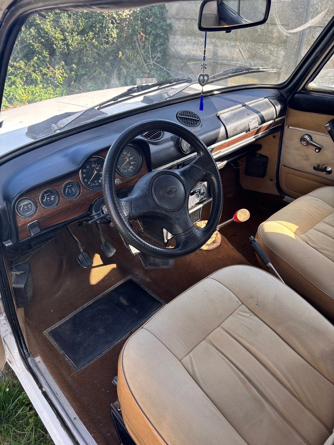 Lada 1500s jaar 1979, foto 7