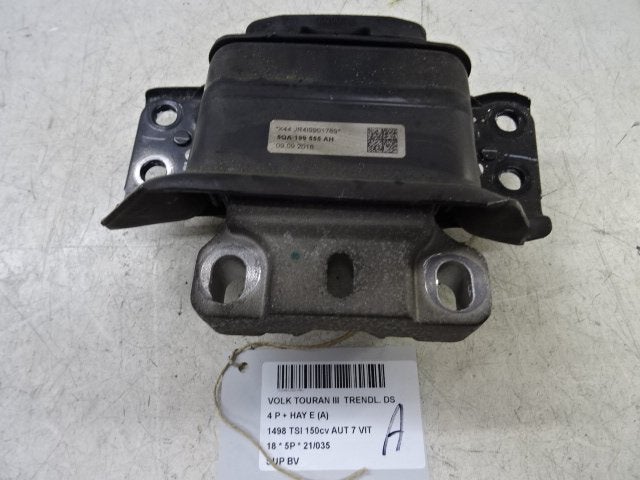 SUPPORT BOITE DE VITESSES Touran (5T1) (5QA199555AH), Autos : Pièces & Accessoires, Volkswagen, Mevr. I. Hauben, Utilisé, Rue de l'Espoir 34 34
4030  GRIVEGNÉE, BE