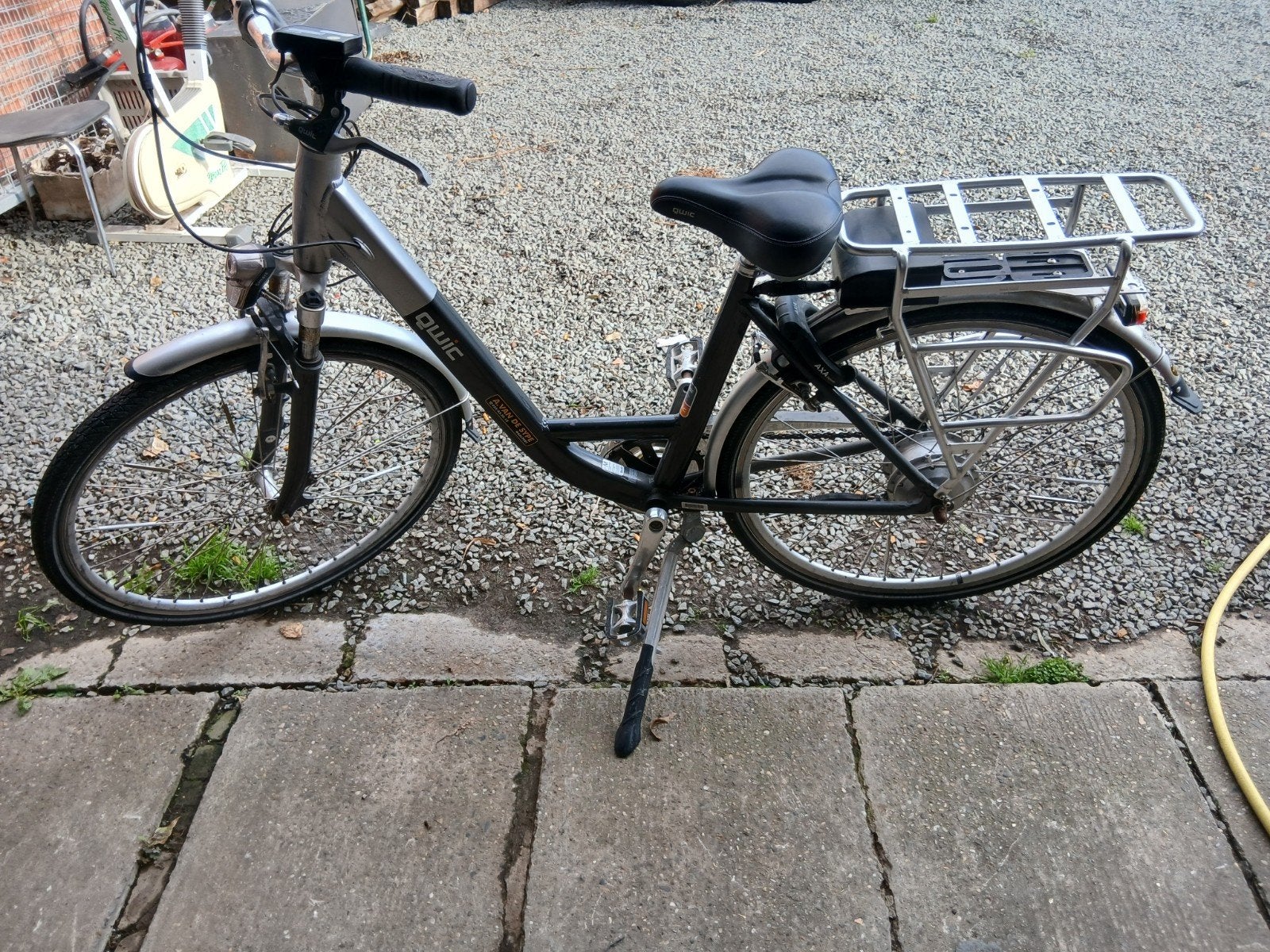 qwic elektrische fiets heeft nazicht nodig,, Ophalen