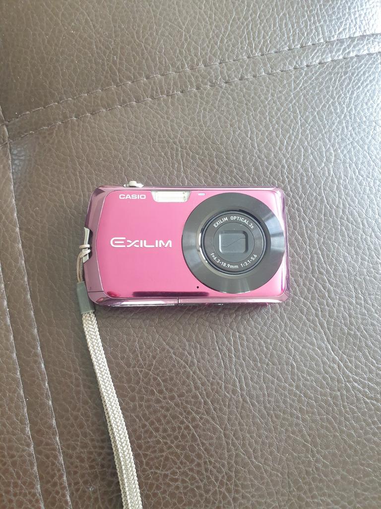 Casio EX-Z330, Audio, Tv en Foto, Fotocamera's Digitaal, Ophalen of Verzenden