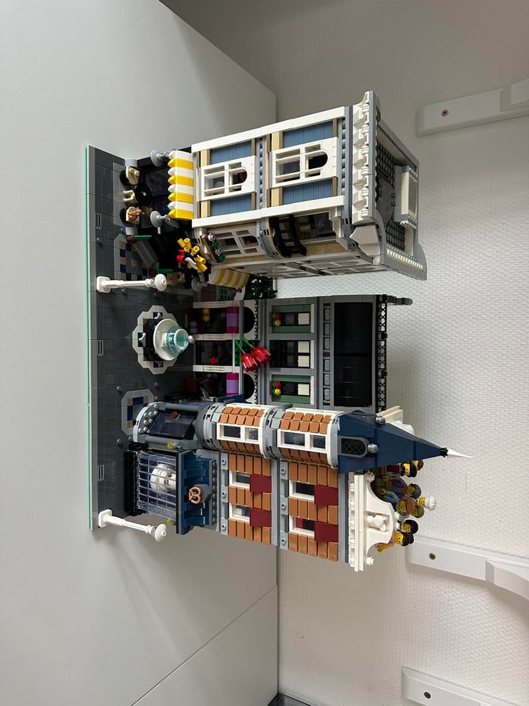 LEGO set 10255 Assembly Square, Ophalen, Lego, Zo goed als nieuw, Compleet