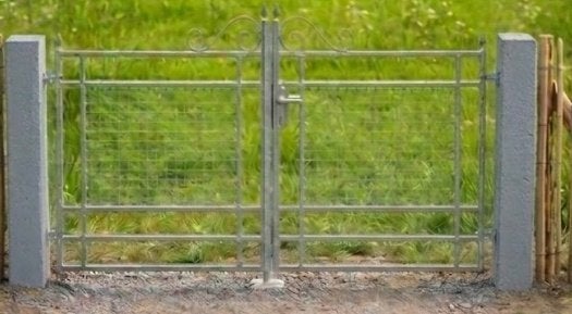 Verzinkte poort met palen compleet, Ophalen