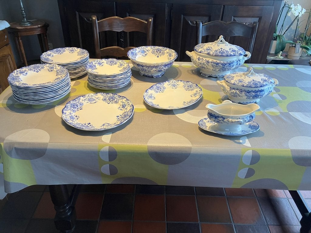Compleet eetservies (41 stuks) Dordrecht B.F.K., Antiek en Kunst, Ophalen