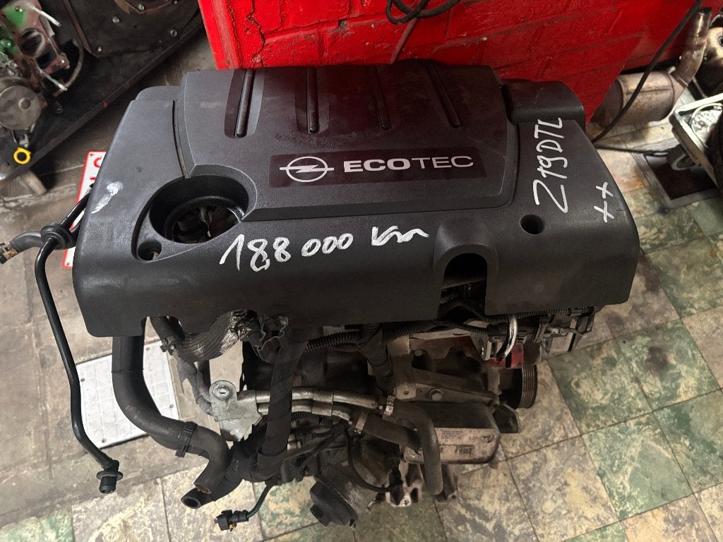 MOTEUR 1900 TURBO DIESEL OPEL ZAFIRA B, Ophalen, Gebruikt, RUE BRIGADE PIRON 307, Garage_bila@yahoo.fr
