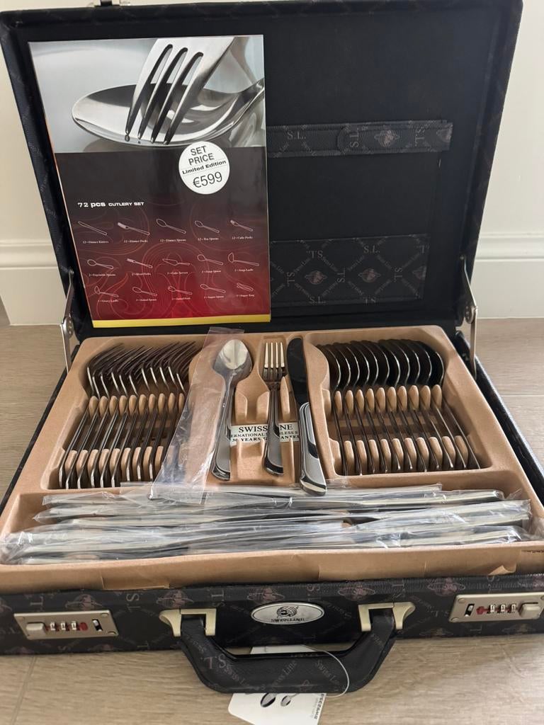 Bestekkoffer, Huis en Inrichting, Ophalen, Nieuw, Inox of Chroom, Bestekset
