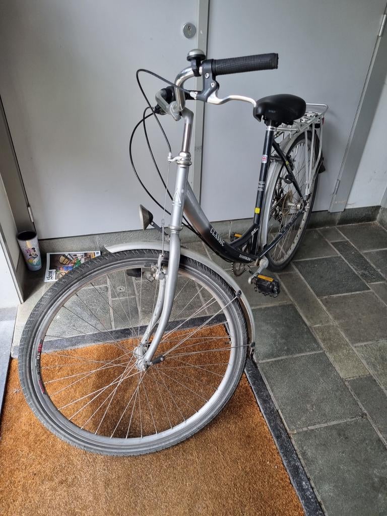 Meisjes fiets, Enlèvement ou Envoi