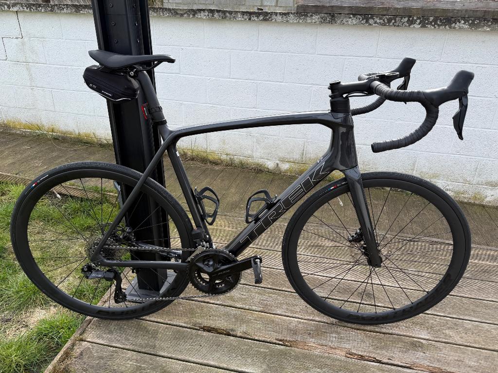 Trek émonda sl pro 2024, Fietsen en Brommers, Fietsen | Racefietsen, 28 inch, Carbon, Heren, Zo goed als nieuw