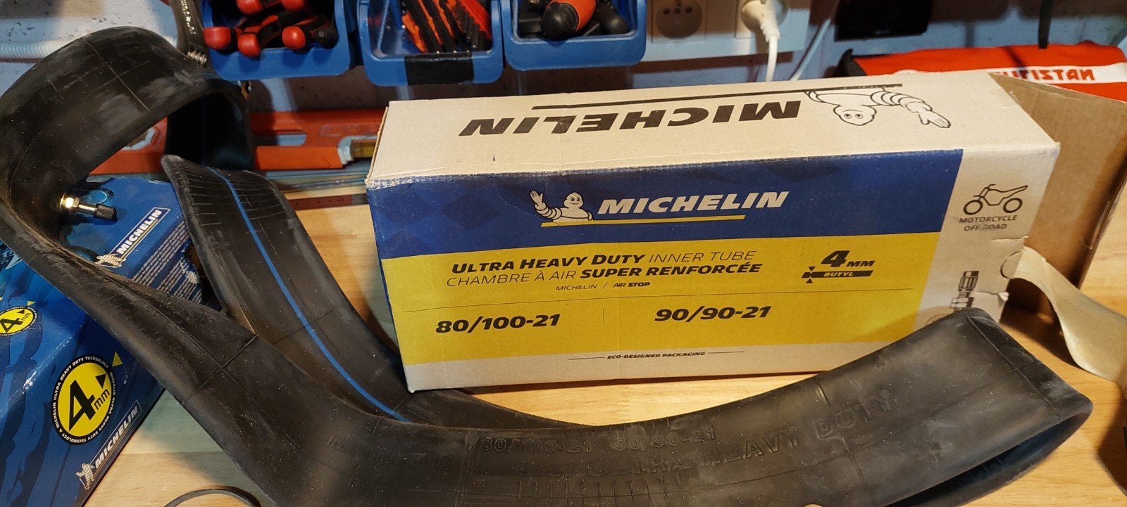 Chambre à air pour roues de 18' et 21', Motos, Enlèvement, Neuf