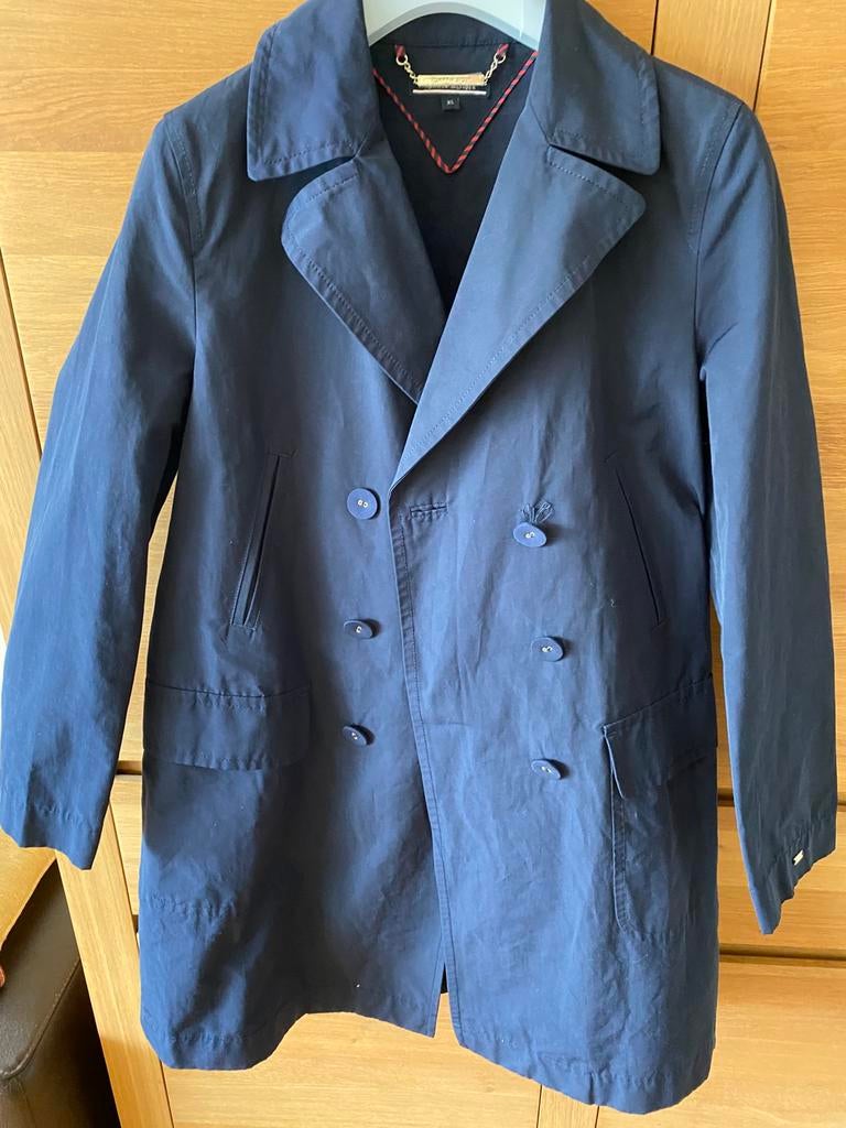 Donkerblauwe regenjas Tommy Hilfiger, maat XS, Kleding | Dames, Ophalen of Verzenden, Zo goed als nieuw, Maat 34 (XS) of kleiner