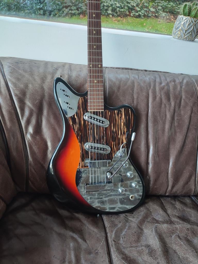 Framus Strato Deluxe, Muziek en Instrumenten, Snaarinstrumenten | Gitaren | Elektrisch, Ophalen