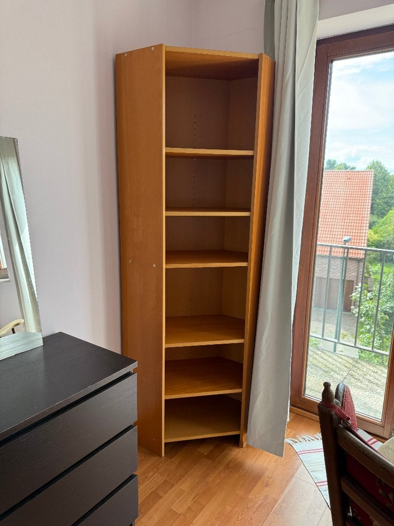 armoire d'angle, Enlèvement