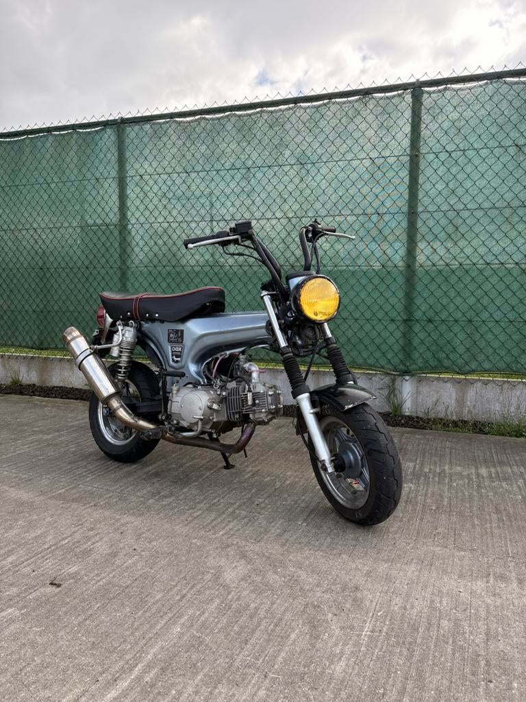 Skyteam Dax 125cc B klasse, Vélos & Vélomoteurs, Cyclomoteurs | Marques Autre, Comme neuf, Enlèvement ou Envoi