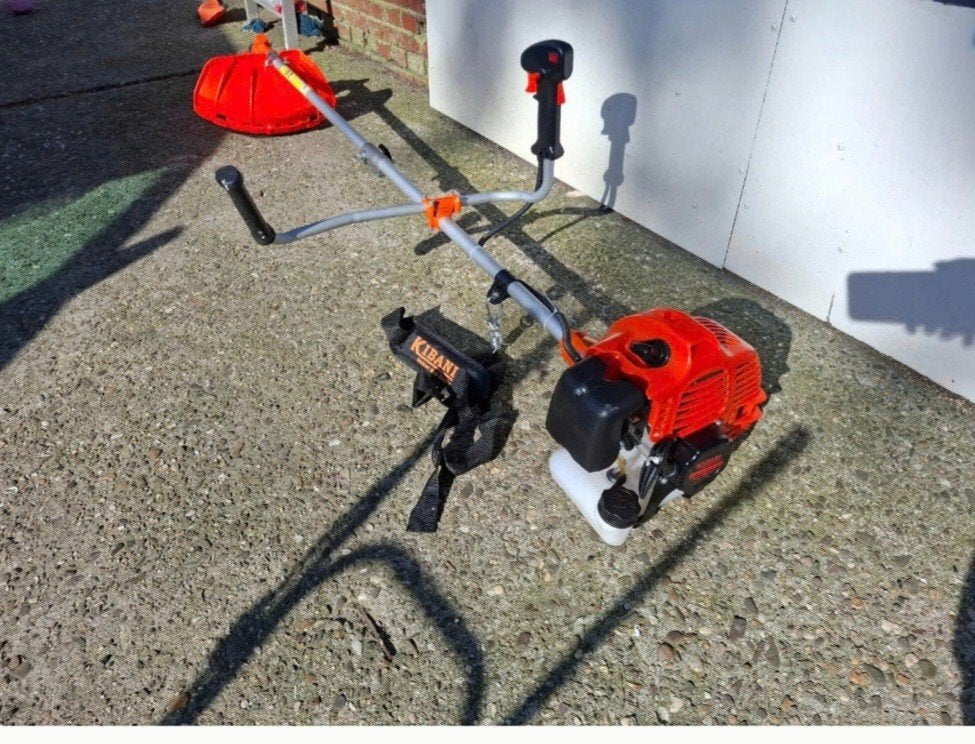 nieuwe 4 takt benzine bosmaaier kibani promo💥, Tuin en Terras, Ophalen, Benzine