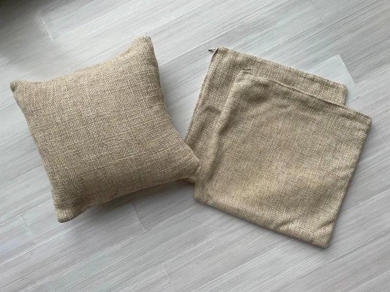 3 Housses de coussins, Enlèvement, Utilisé, Beige, Carré