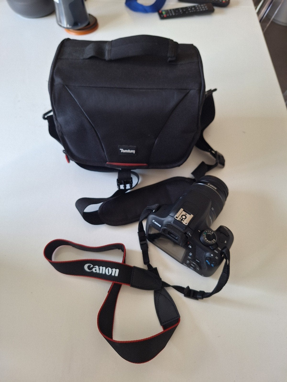 Appareil photo Canon, Enlèvement, Canon