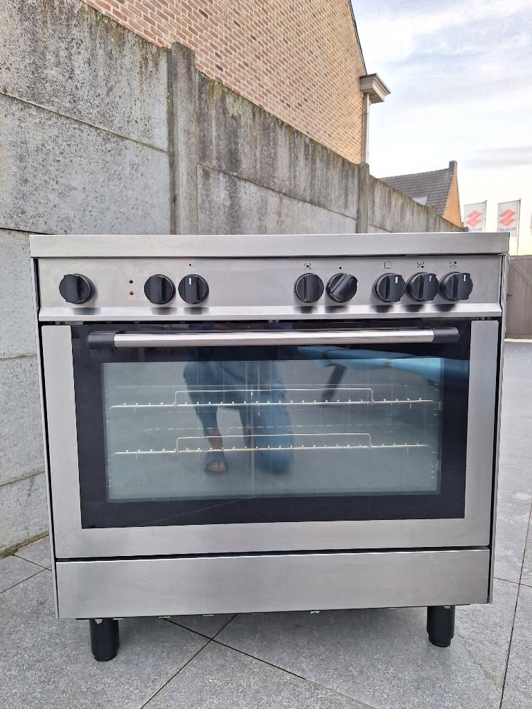 Gasfornuis roestvrij staal, Huis en Inrichting, Ophalen, Gebruikt