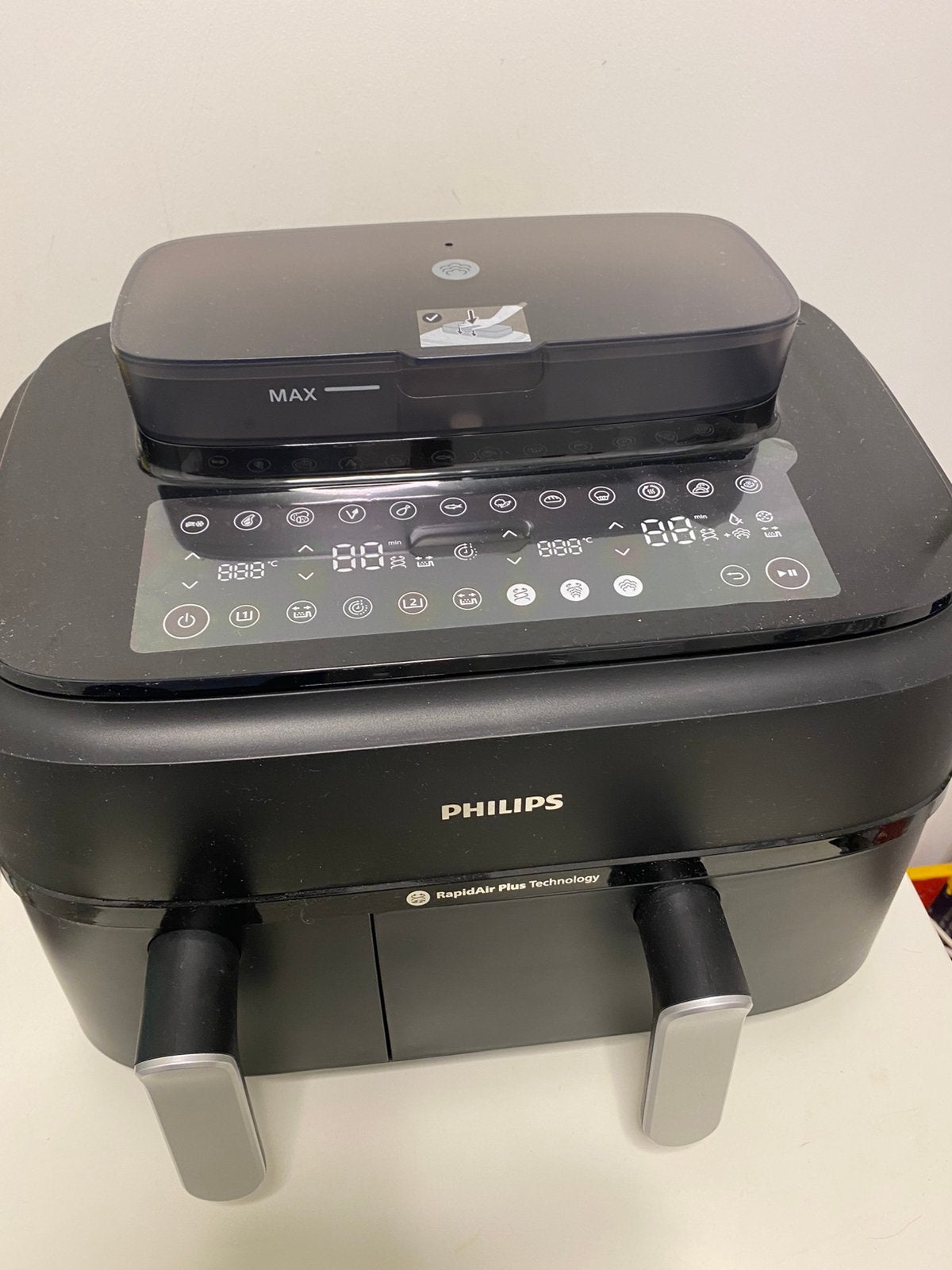 Philips airfryer met stoomfunctie NA55X, Ophalen, Zo goed als nieuw, Airfryer