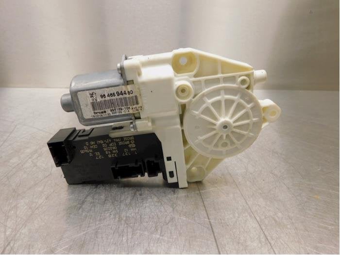 Moteur de vitre portière d'un Peugeot 407, -, 3 mois de garantie, Utilisé, -