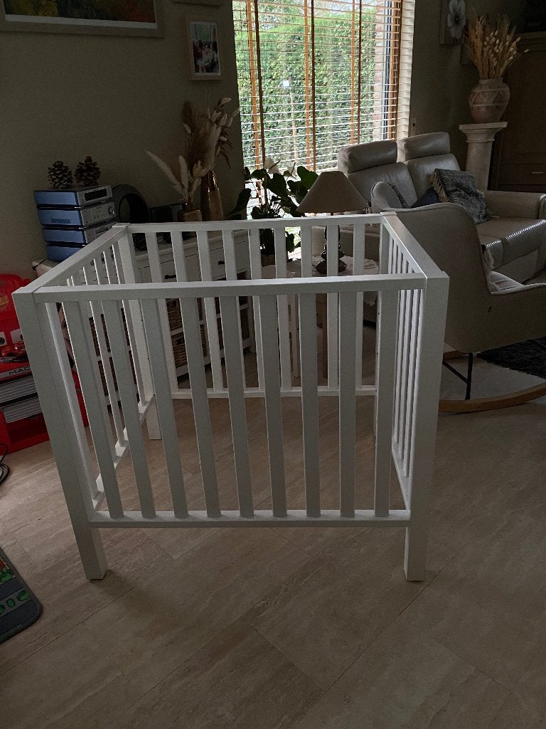 Babypark, Ophalen, Zo goed als nieuw, Vierkant, Wieltjes