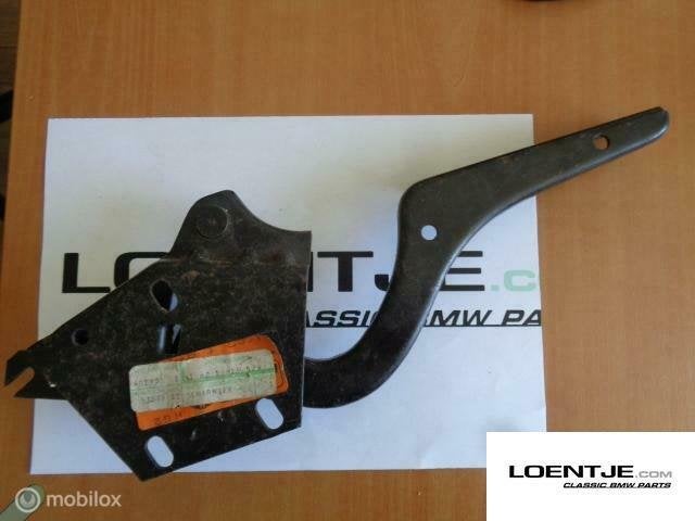 nieuw nos achterklepscharnier BMW e3 2500 2800 3.0 etc, Gebruikt, Ophalen of Verzenden, BMW, BMW