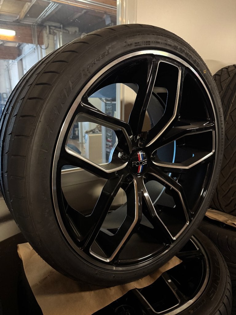 Velgen & banden Ford mustang, Auto-onderdelen, Ophalen, Banden en Velgen, Nieuw, Personenwagen