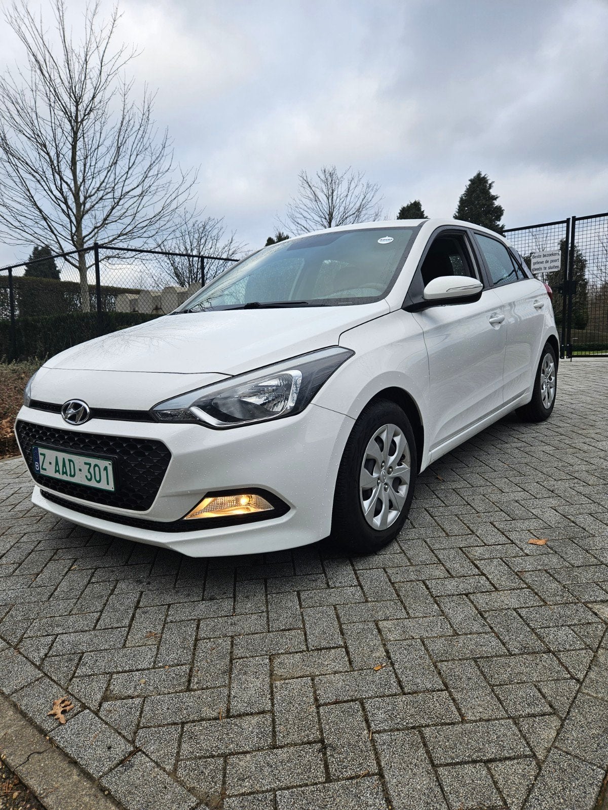 HYUNDAI I20/1EIGENAAR/€6B/AIRCO/KEURING/GARANTIE, Euro 6, Wit, Bedrijf, 55 kW