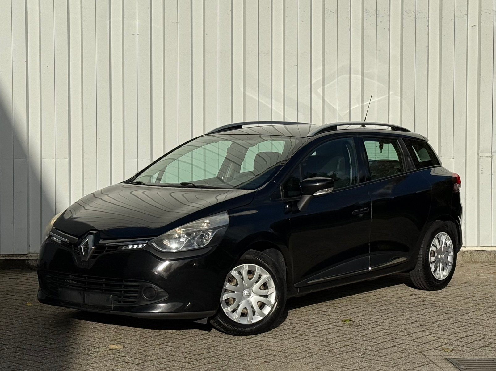 - Renault Clio - 1.5Dci Diesel - 205 000km - Clima - Navi -, Autos, Euro 5, Achat, Entreprise, Boîte manuelle